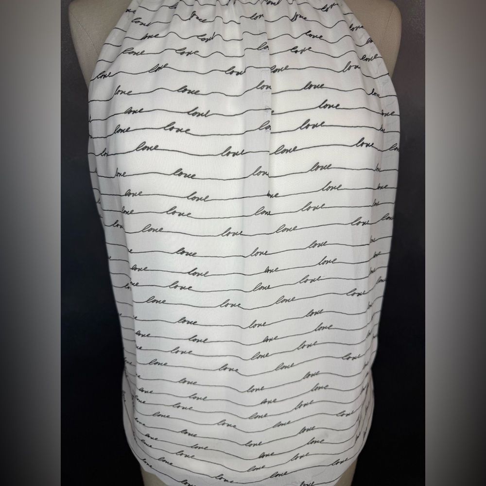 Express White Script Print Tank Top - Picture 2 of 8